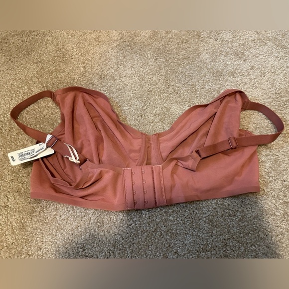 NWT Aerie SMOOTHEZ Mesh Unlined Bra Size 40D - Picture 9 of 14